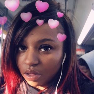 Meet your Posher, Lakeisha